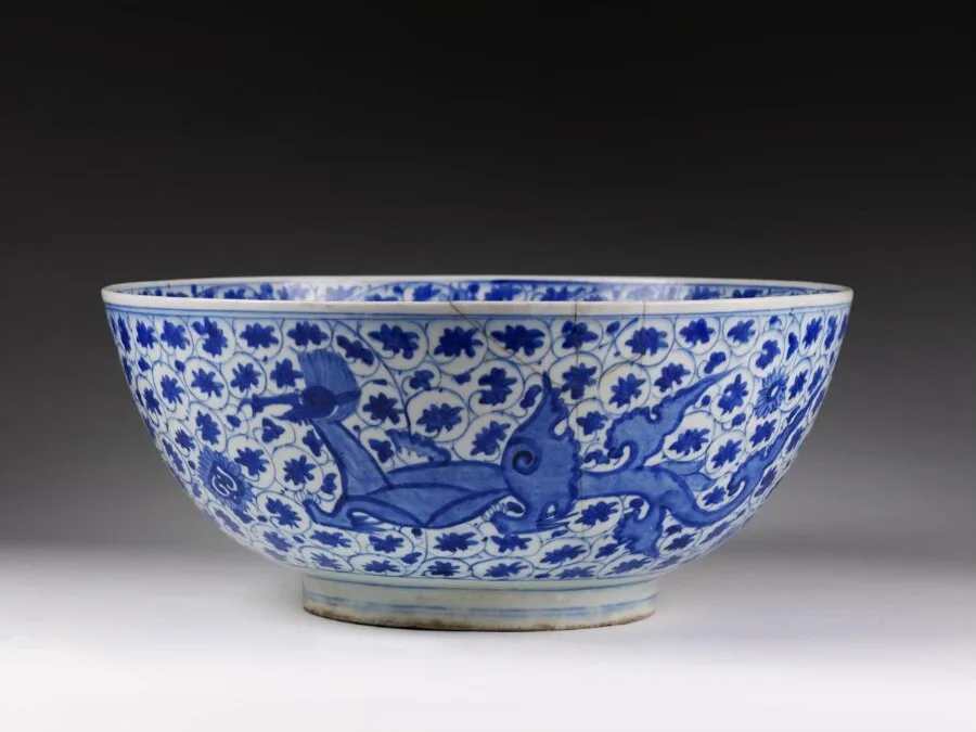 Bowl — تصویر رکورد موزهٔ ویکتوریا و آلبرت