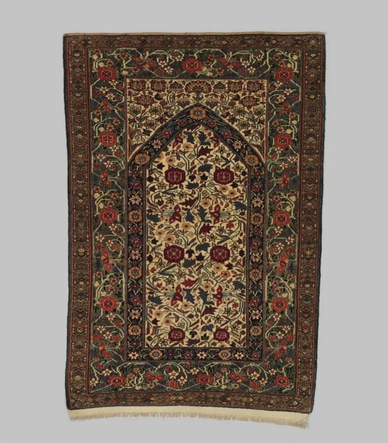 Carpet — تصویر رکورد موزهٔ ویکتوریا و آلبرت