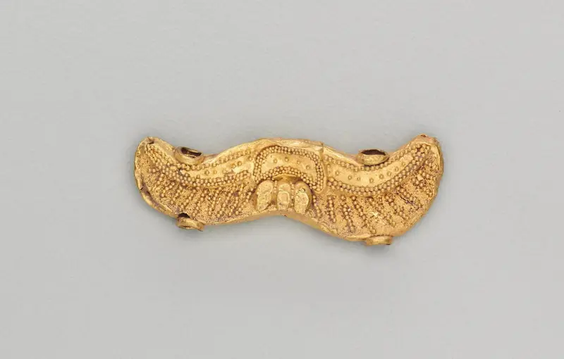 Set of Pendants Ending in a Bull's Head — تصویر رکورد موزهٔ هنر کلیولند (دسترسی آزاد) — شمارهٔ رکورد 1973.53.g