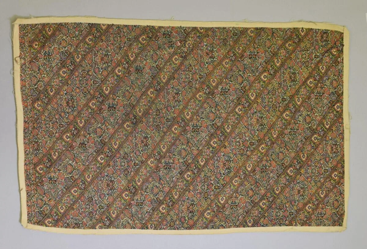 Trouser panel — تصویر رکورد موزهٔ ویکتوریا و آلبرت