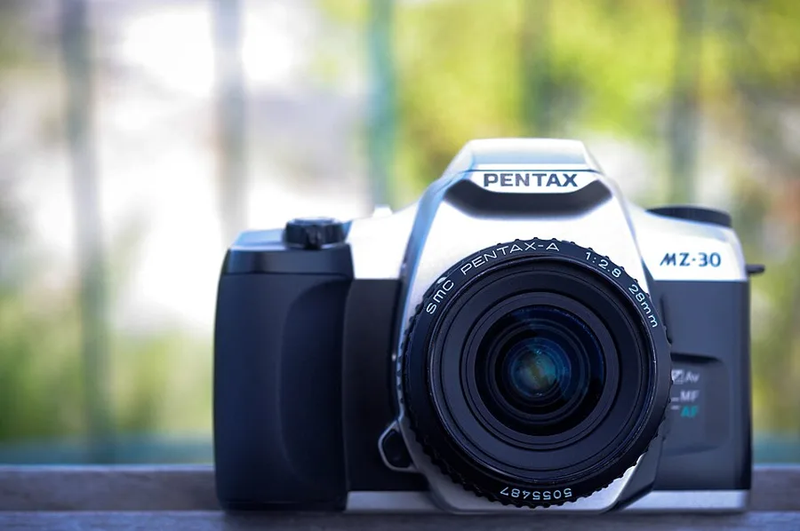 Pentax MZ-30 — تصویر رکورد ویکی‌داده
