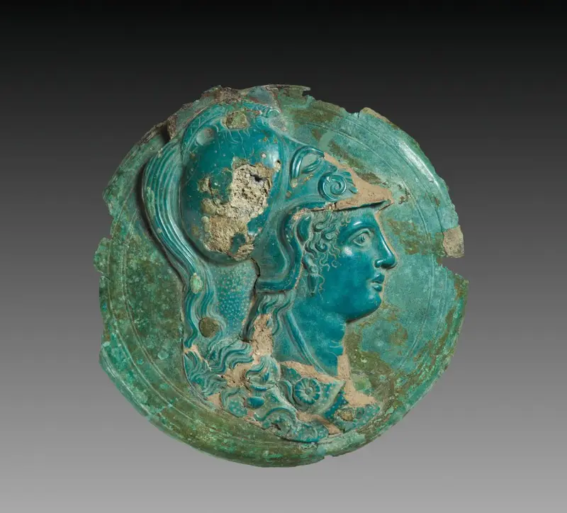 Box Mirror with Head of Athena (lid) — تصویر رکورد موزهٔ هنر کلیولند (دسترسی آزاد)