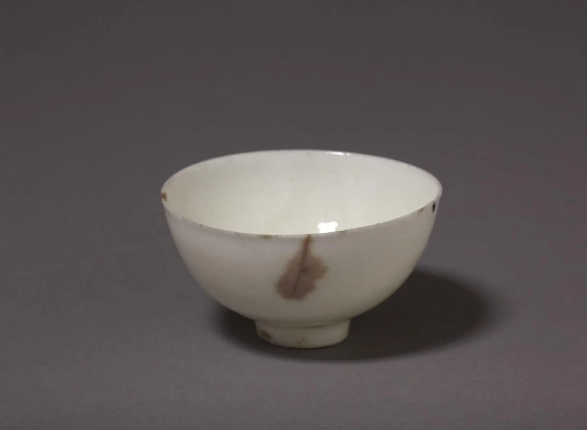 Bowl — تصویر رکورد موزهٔ ویکتوریا و آلبرت