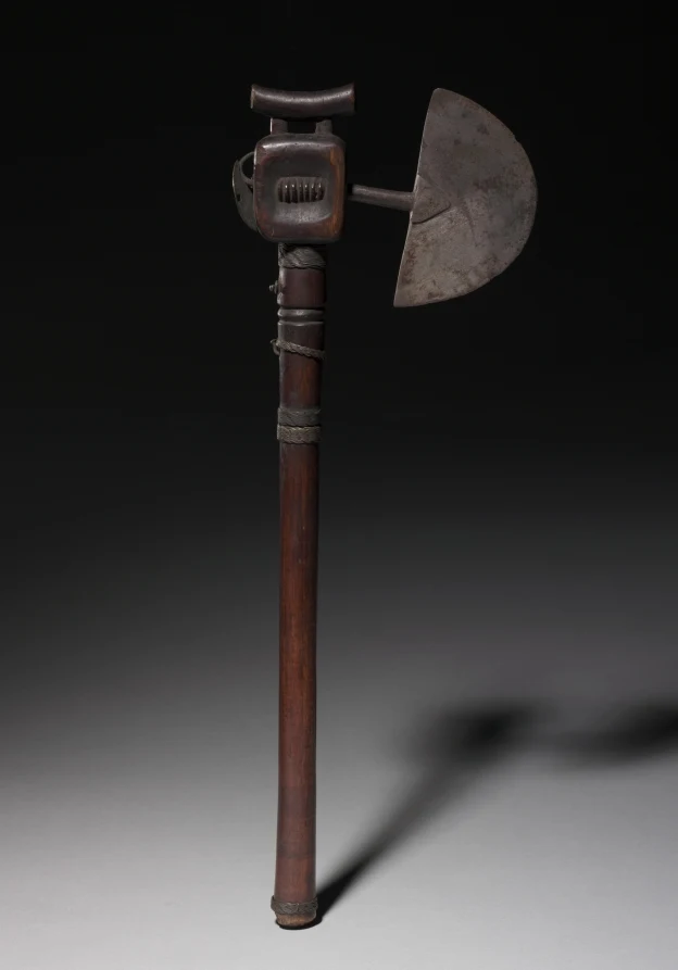 Ceremonial Axe (gano) — تصویر رکورد موزهٔ هنر کلیولند (دسترسی آزاد)