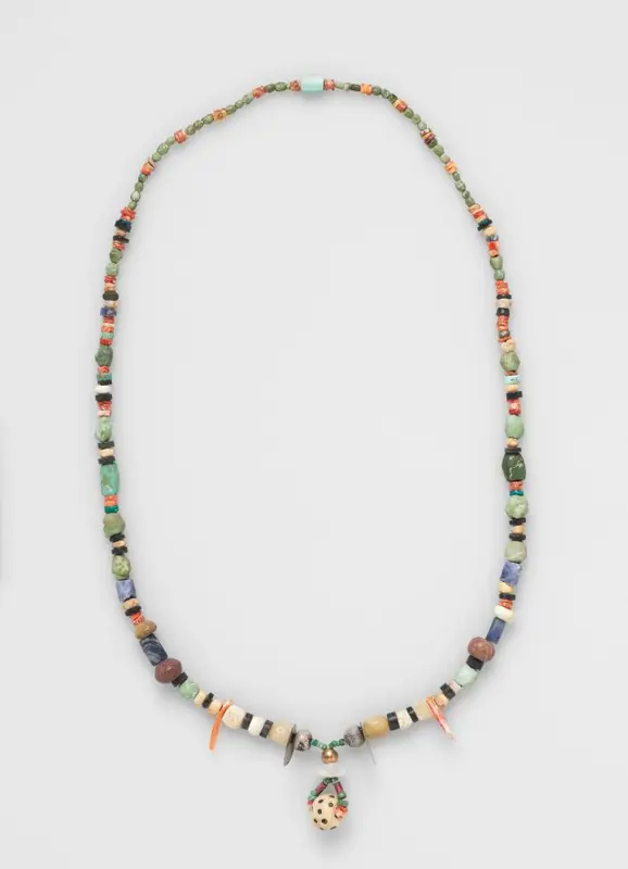 Necklace — تصویر رکورد موزهٔ هنر کلیولند (دسترسی آزاد)