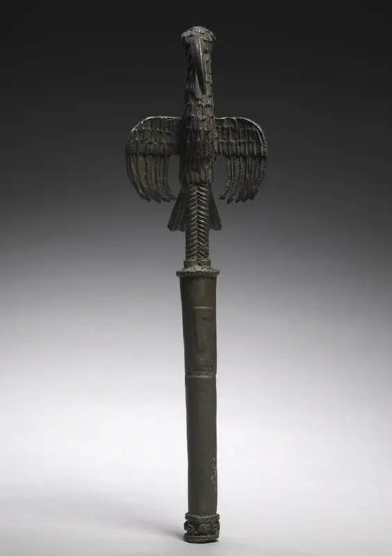 Idiophone/Staff (ahianmwẹn-ọrọ) — تصویر رکورد موزهٔ هنر کلیولند (دسترسی آزاد)