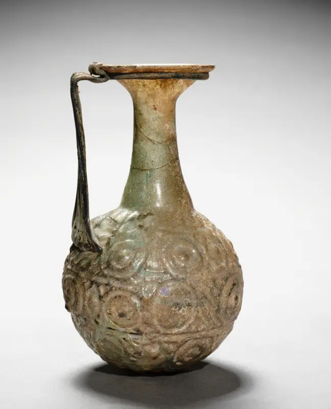 Pitcher with Handle — تصویر رکورد موزهٔ هنر کلیولند (دسترسی آزاد)