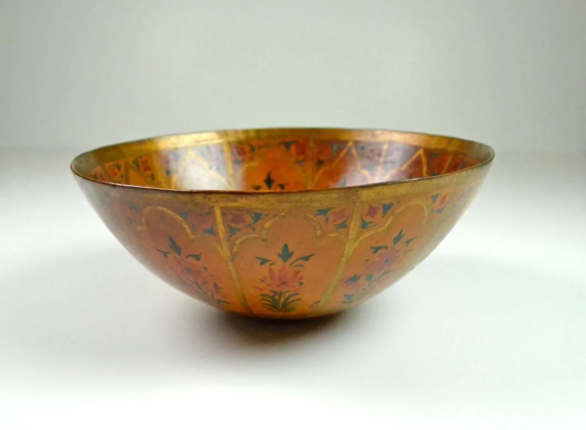 Bowl — تصویر رکورد موزهٔ ویکتوریا و آلبرت