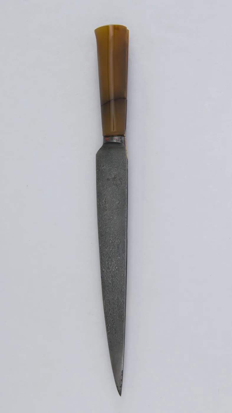 Knife (Kard) — تصویر رکورد موزهٔ متروپولیتن (دسترسی آزاد)
