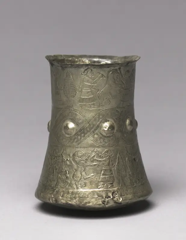 Hero and Animal Combat Beaker — تصویر رکورد موزهٔ هنر کلیولند (دسترسی آزاد)
