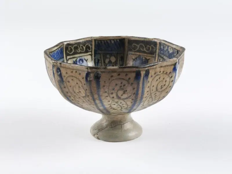 Bowl — تصویر رکورد موزهٔ ویکتوریا و آلبرت