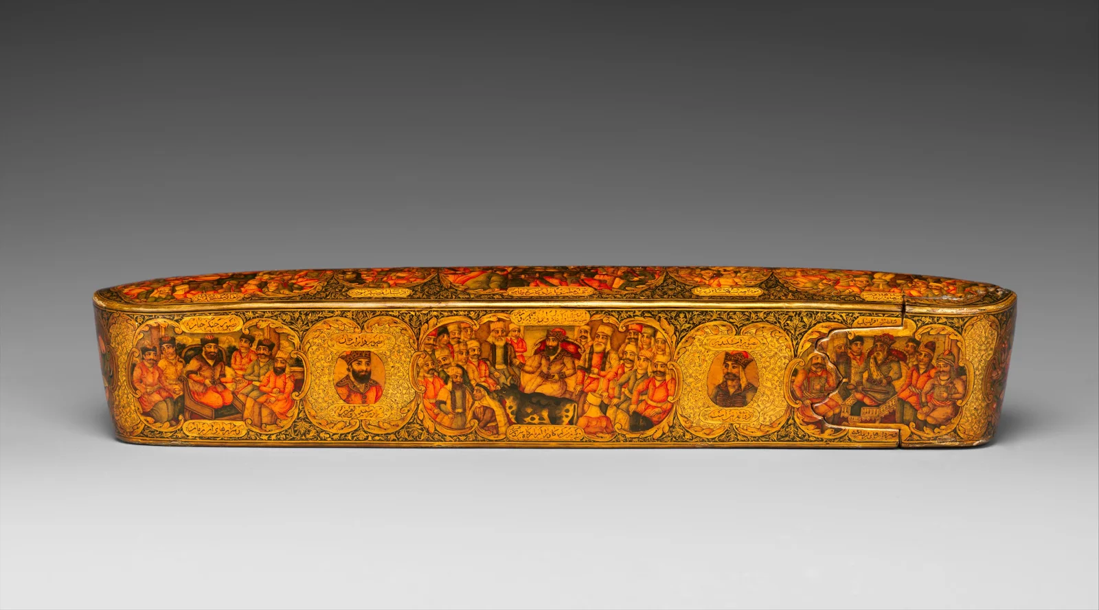 Lacquer Pen Box with Royal Audience Scenes — تصویر رکورد موزهٔ متروپولیتن (دسترسی آزاد)