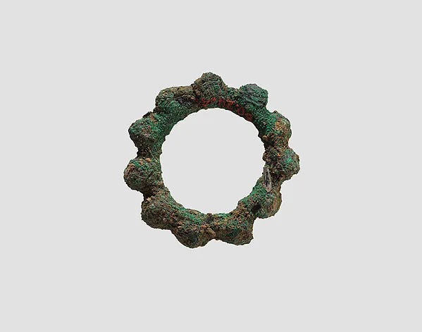 Ring — تصویر رکورد موزهٔ متروپولیتن (دسترسی آزاد)