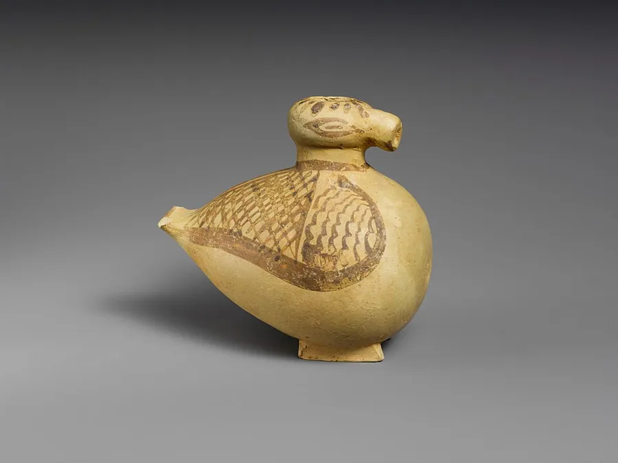 Terracotta vase in the shape of a bird — تصویر رکورد ویکیداده