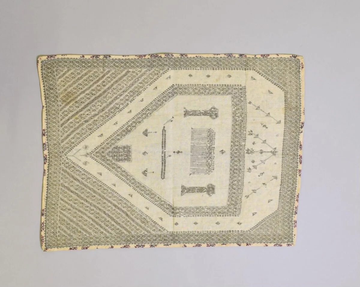 Prayer mat — تصویر رکورد موزهٔ ویکتوریا و آلبرت