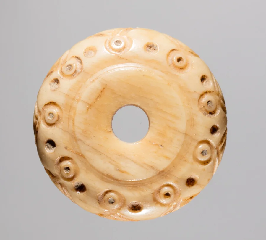 Spindle Whorl — تصویر رکورد موزهٔ هنر کلیولند (دسترسی آزاد) — شمارهٔ رکورد 1963.643