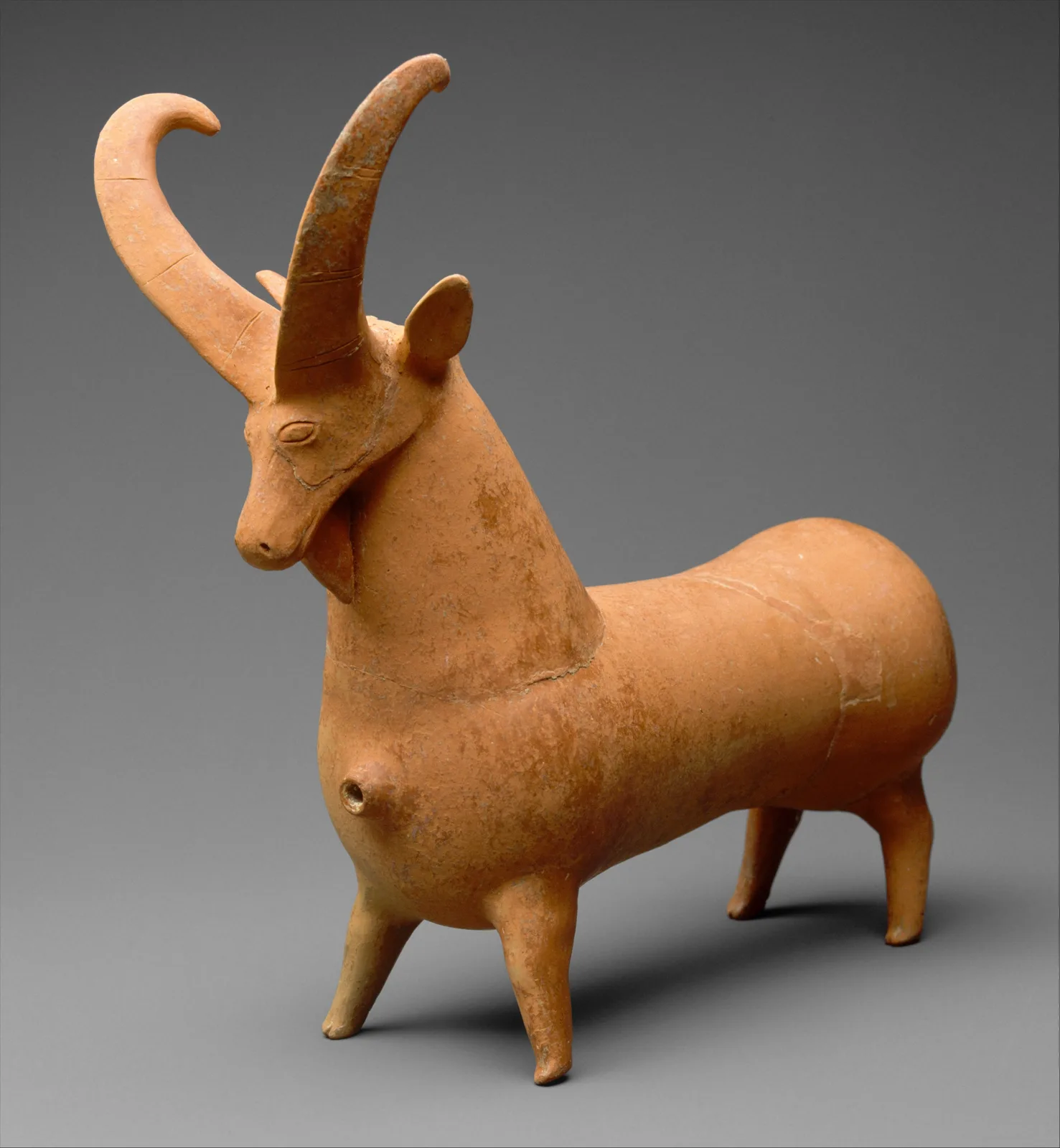 Rhyton in the shape of an ibex — تصویر رکورد موزهٔ متروپولیتن (دسترسی آزاد)