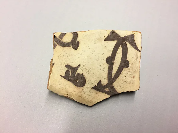 Ceramic Fragment — تصویر رکورد موزهٔ متروپولیتن (دسترسی آزاد)