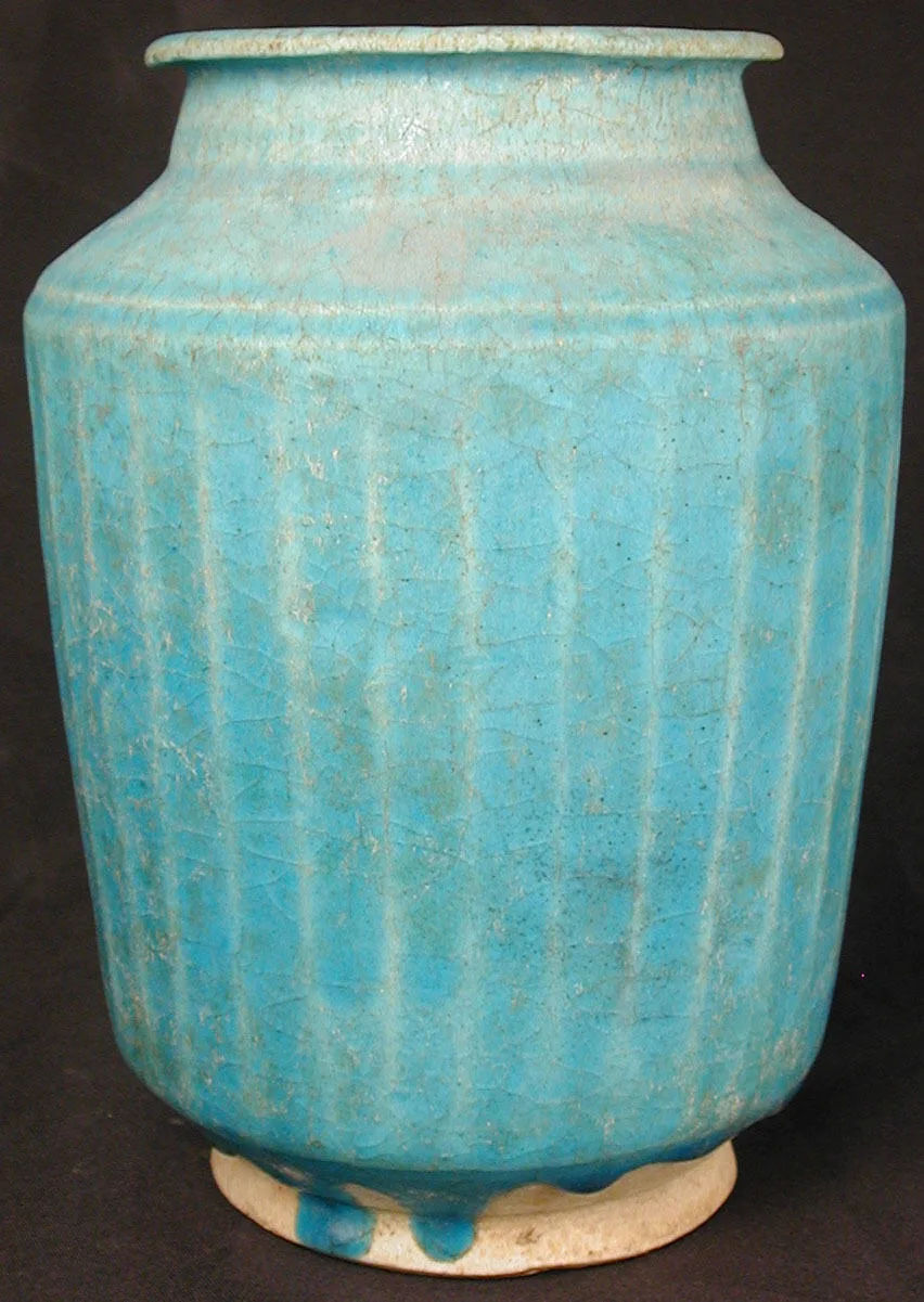 Ribbed Jar — تصویر رکورد موزهٔ متروپولیتن (دسترسی آزاد)