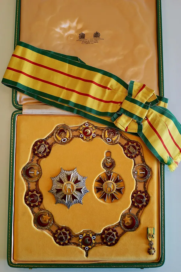 Order of Setia Negara Brunei — عکس از ویکیانبار