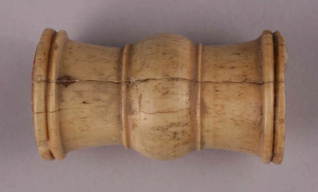 Possibly a Spool Handle — تصویر رکورد موزهٔ متروپولیتن (دسترسی آزاد)