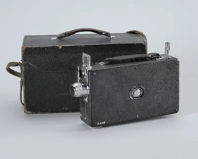 Projector - FILMCAMERA Eastman Kodak Co. - USA — تصویر رکورد یوروپیانا