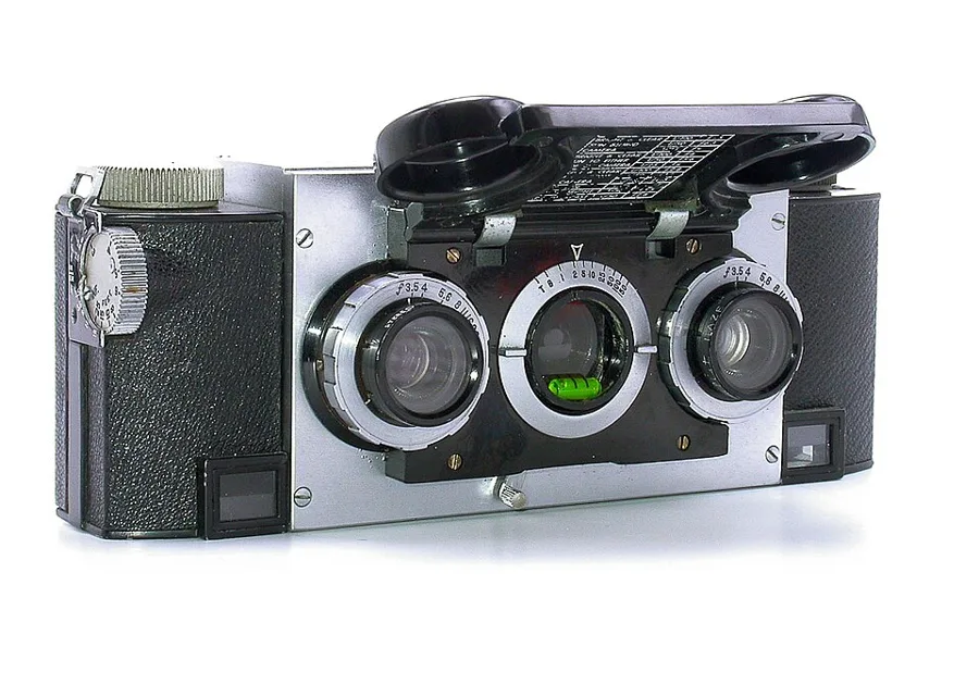 Stereo Realist — تصویر رکورد ویکیداده