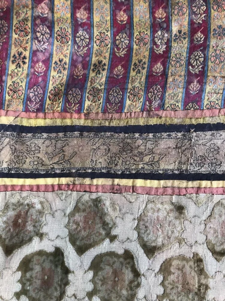 نمای تکمیلی همان اثر — شمارهٔ اموال CIRC.354-1923