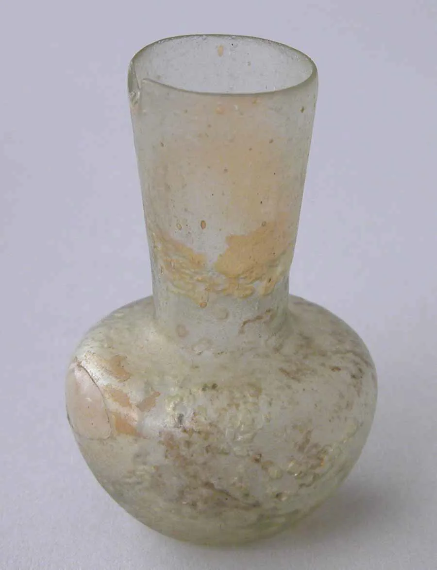 Miniature Bottle — تصویر رکورد موزهٔ متروپولیتن (دسترسی آزاد)