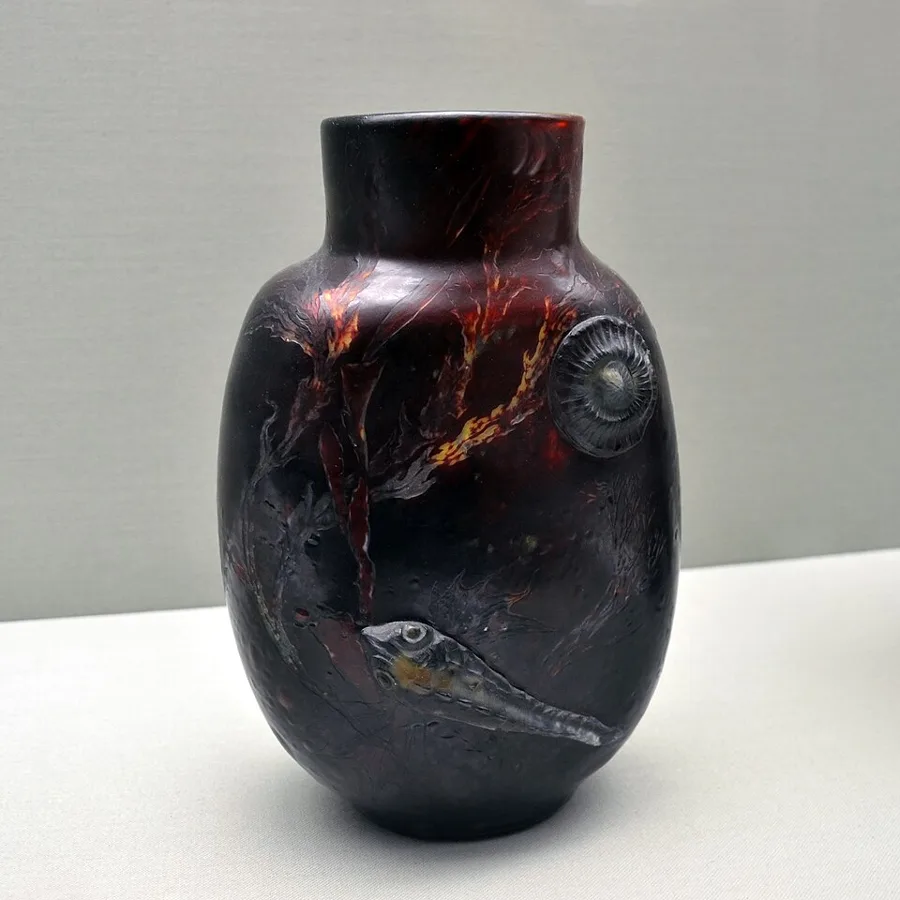 Vase Les Fonds de la mer — تصویر رکورد ویکی‌داده