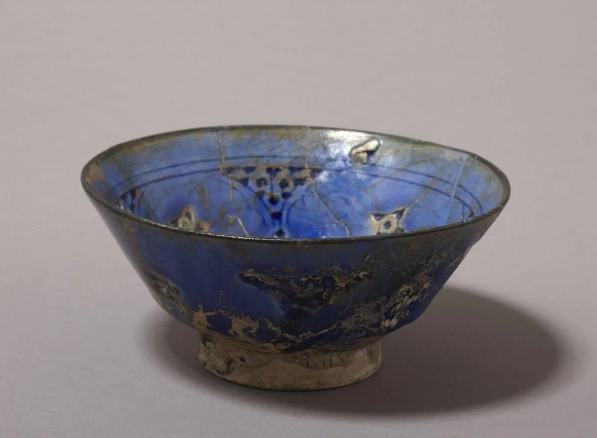 Bowl — تصویر رکورد موزهٔ ویکتوریا و آلبرت