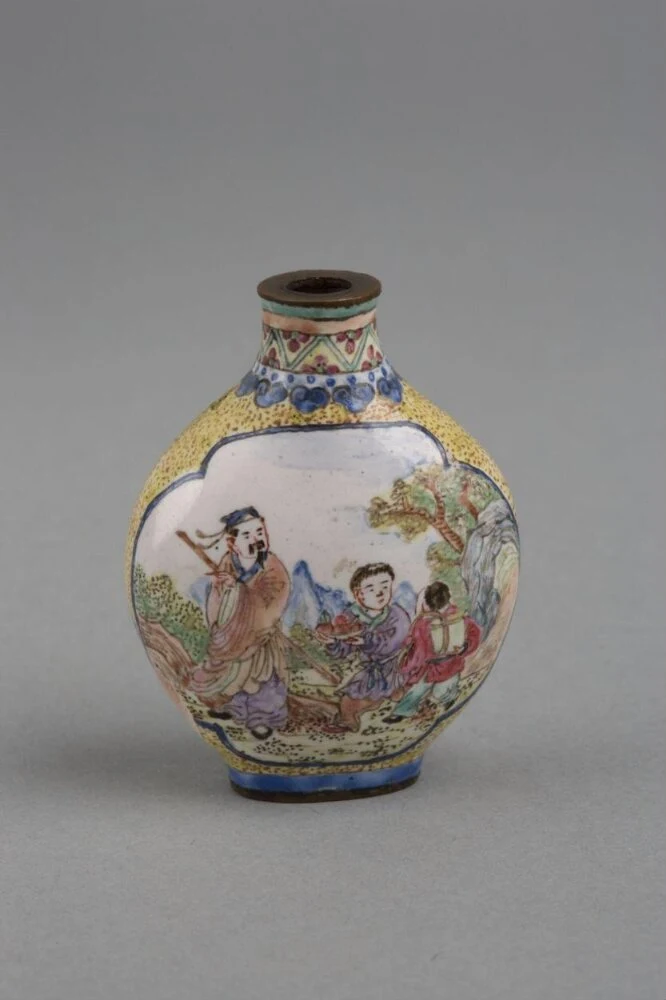 Snuff bottle — تصویر رکورد موزهٔ ویکتوریا و آلبرت