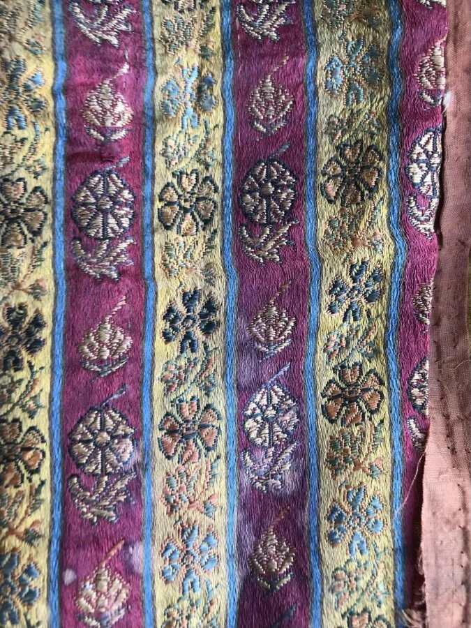 نمای تکمیلیِ همان اثر — شمارهٔ اموال CIRC.354-1923