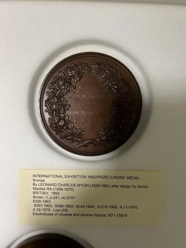 Medal: International Exhibition 1862 — تصویر رکورد موزهٔ ویکتوریا و آلبرت