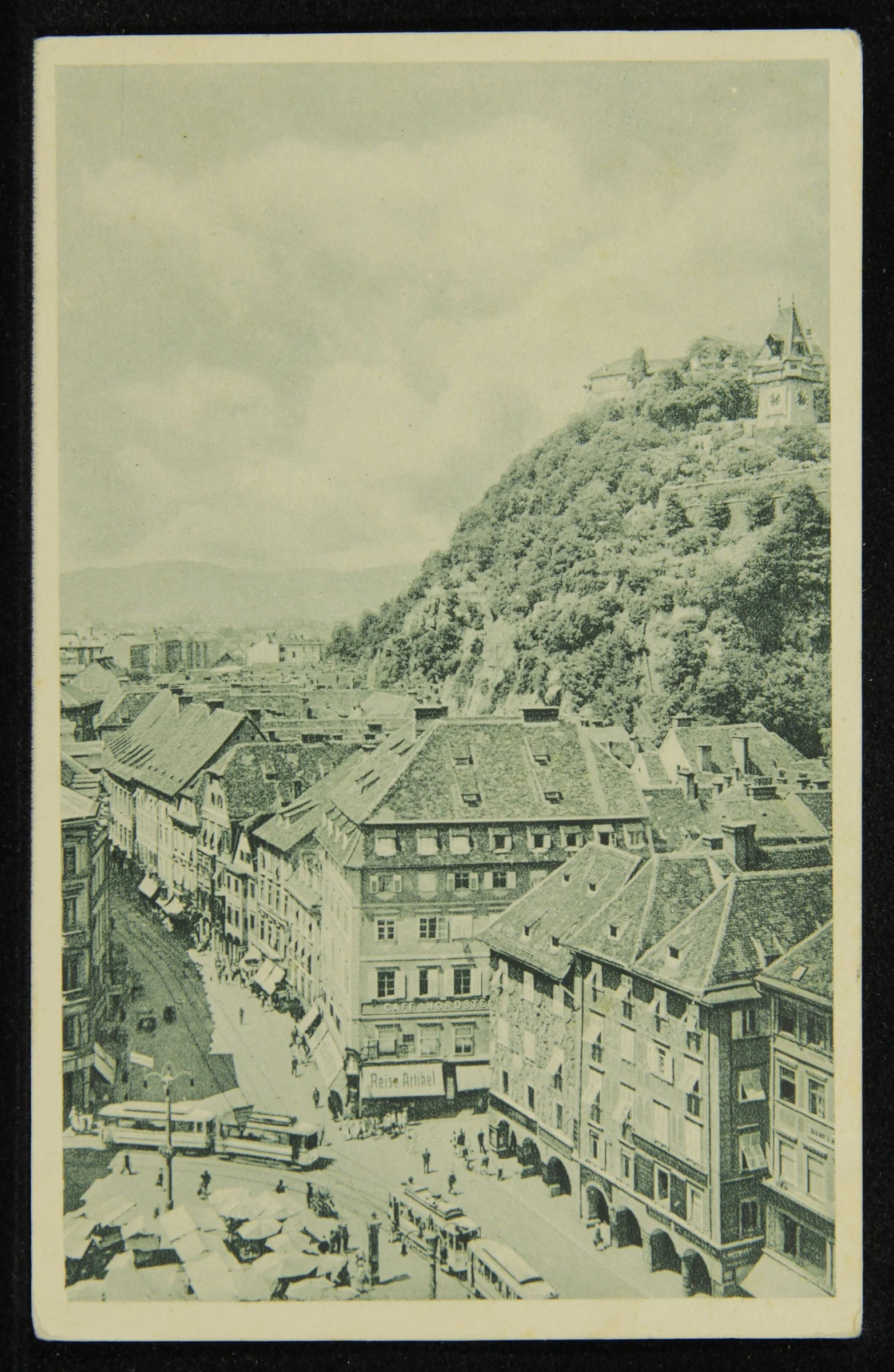 Graz, Hauptplatz mit Schloßberg — تصویر رکورد یوروپیانا
