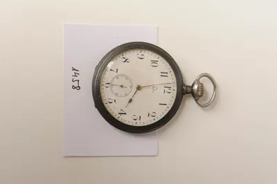 Taschenuhr/Halsuhr — تصویر رکورد یوروپیانا