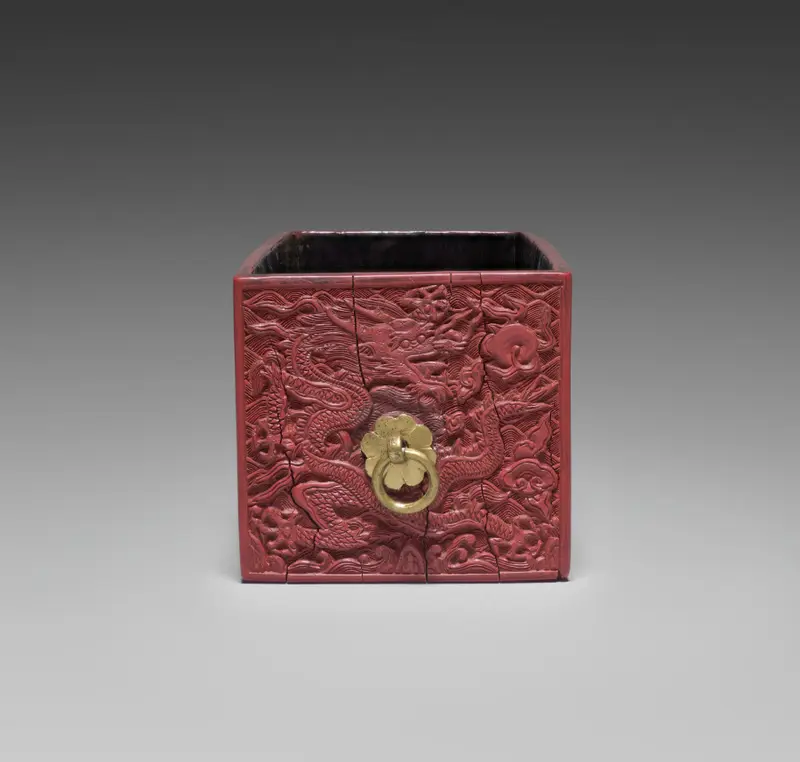 Drawer for a Tihong — تصویر رکورد موزهٔ هنر کلیولند (دسترسی آزاد) — شمارهٔ رکورد 1961.420.d