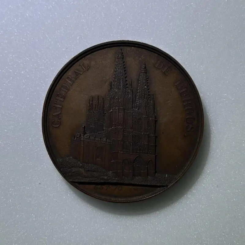 Medal: Cathedral of Burgos — تصویر رکورد موزهٔ ویکتوریا و آلبرت