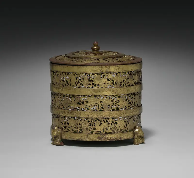 Cylindrical Container with Cover (Lian) — تصویر رکورد موزهٔ هنر کلیولند (دسترسی آزاد) — شمارهٔ رکورد 1972.44
