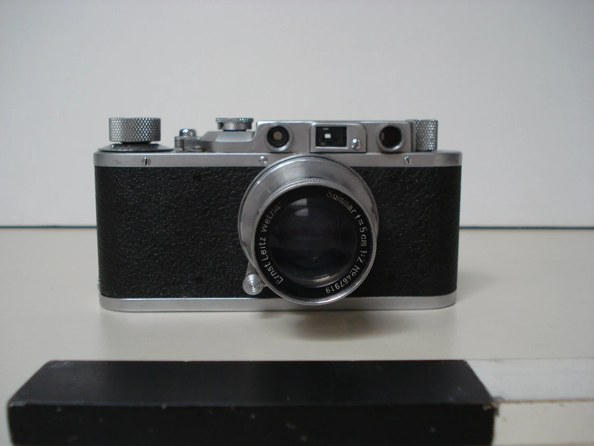 Leica II Camera — تصویر رکورد یوروپیانا
