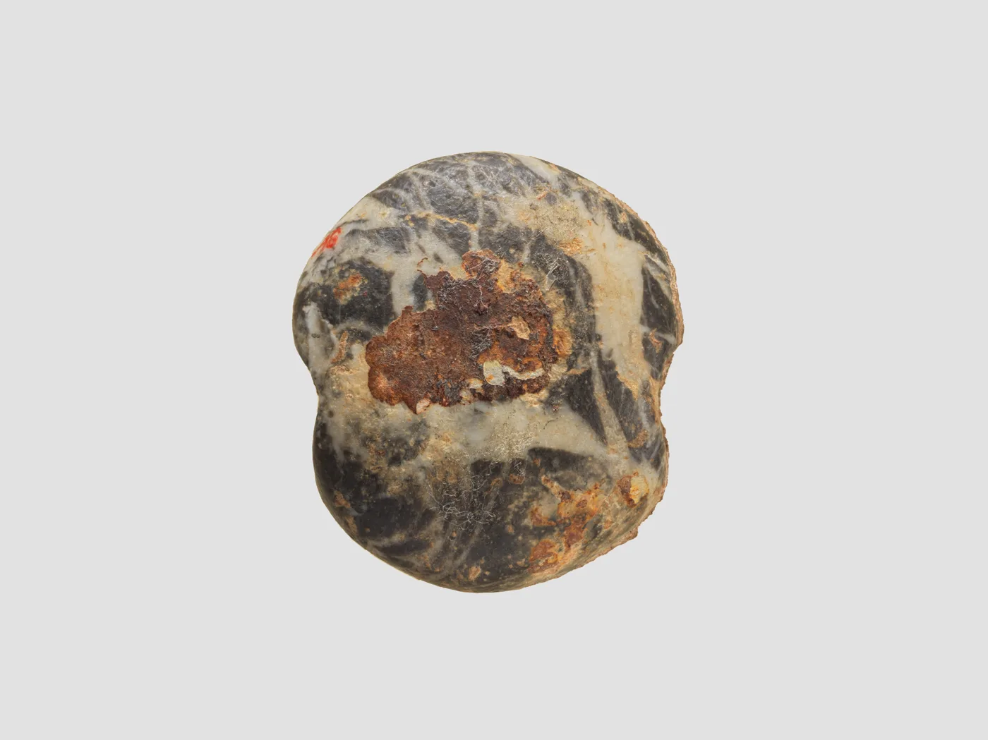 Bead — تصویر رکورد موزهٔ متروپولیتن (دسترسی آزاد)
