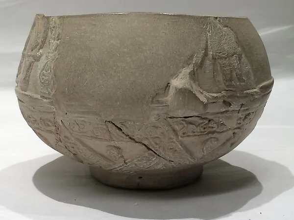 Fragment of an Ewer — تصویر رکورد موزهٔ متروپولیتن (دسترسی آزاد)