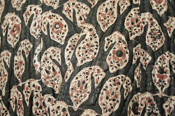 کت — نمای تکمیلی ثبتشده در رکورد موزه