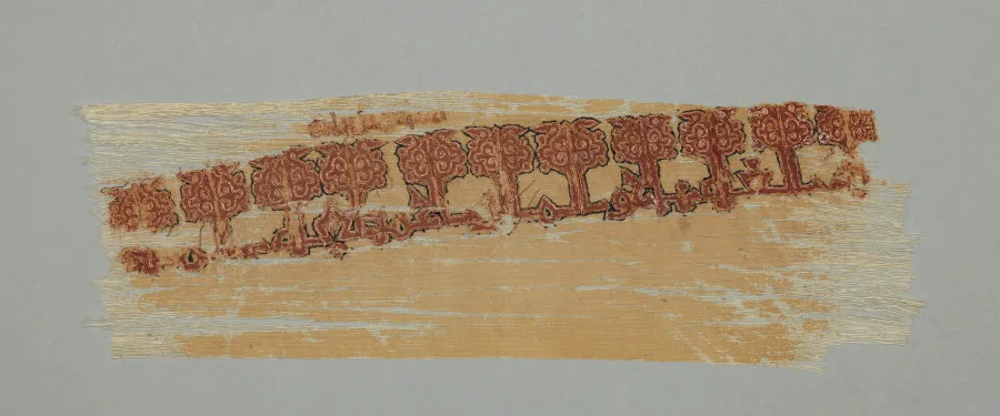 Fragment of an Embroidery — تصویر رکورد موزهٔ هنر کلیولند (دسترسی آزاد)