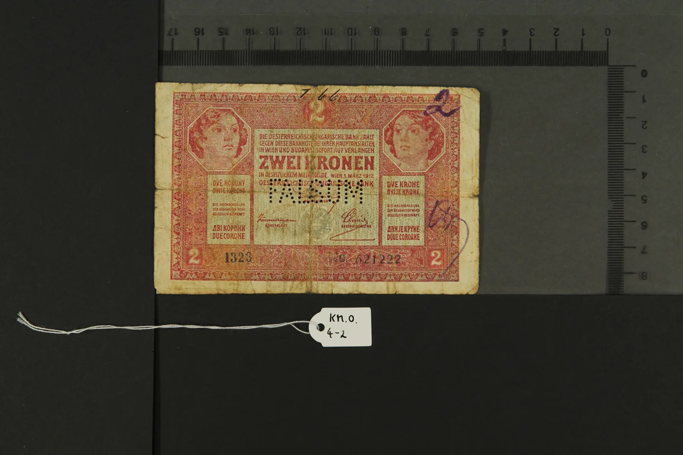 Falsifikat einer Banknote KM-O.4-2 — تصویر رکورد یوروپیانا