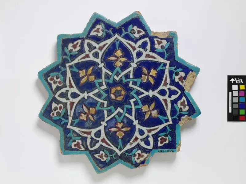 Tile — تصویر رکورد موزهٔ ویکتوریا و آلبرت