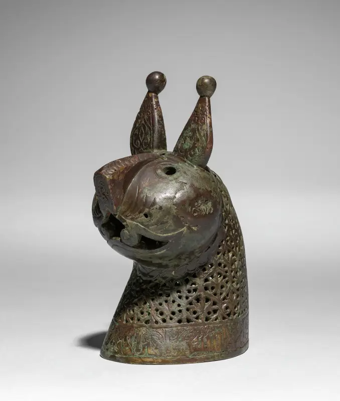 Head for a Feline Incense Burner — تصویر رکورد موزهٔ هنر کلیولند (دسترسی آزاد)