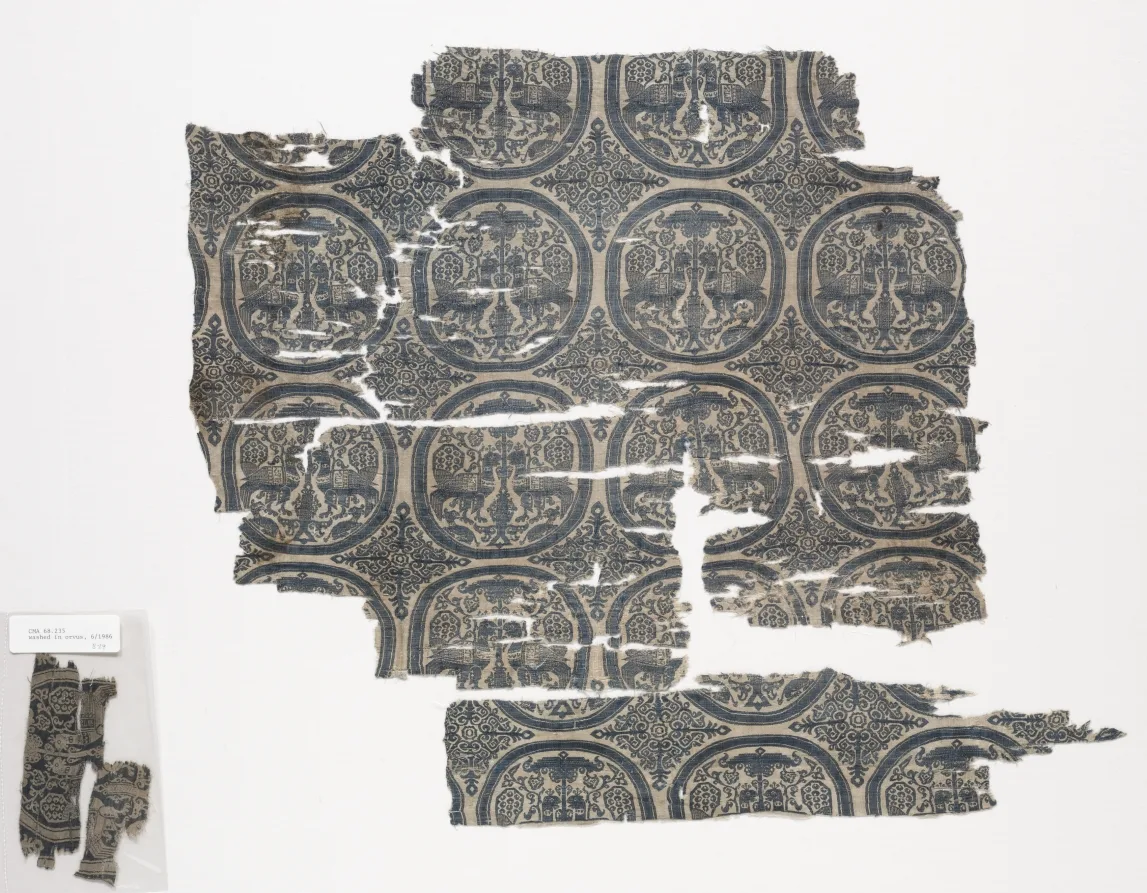 Fragment with Inscription — تصویر رکورد موزهٔ هنر کلیولند (دسترسی آزاد)