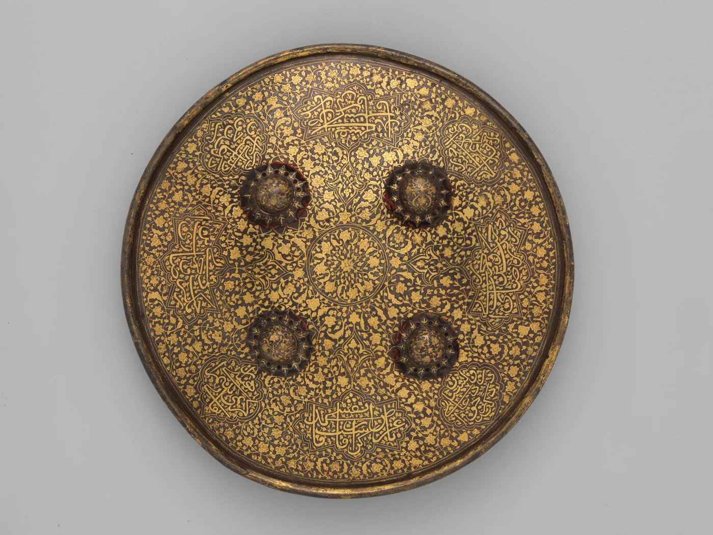 Shield (<i>Sipar</i>) — تصویر رکورد موزهٔ متروپولیتن (دسترسی آزاد)