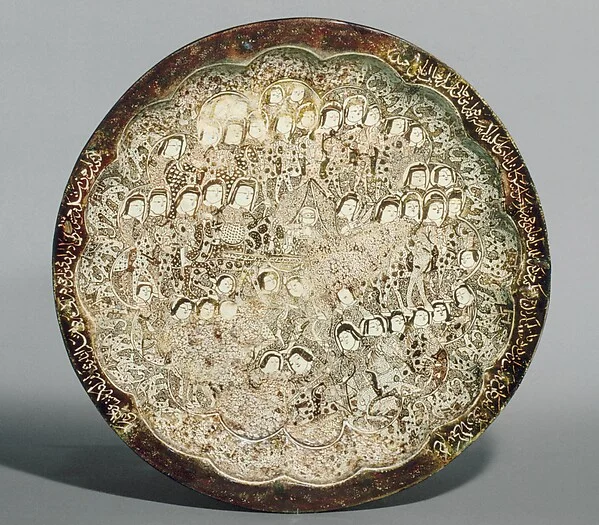 Dish depicting a Wedding Procession — تصویر رکورد موزهٔ متروپولیتن (دسترسی آزاد)